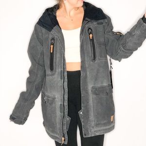 QUICKSILVER PREMIUM COAT IN CHARCOAL GREY